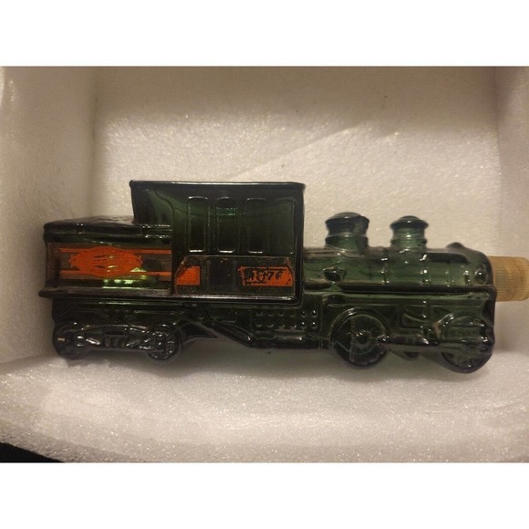 Vintage Avon 1876 Centennial Express Train Wild Country After Shave Bottle empty - Picture 2 of 6